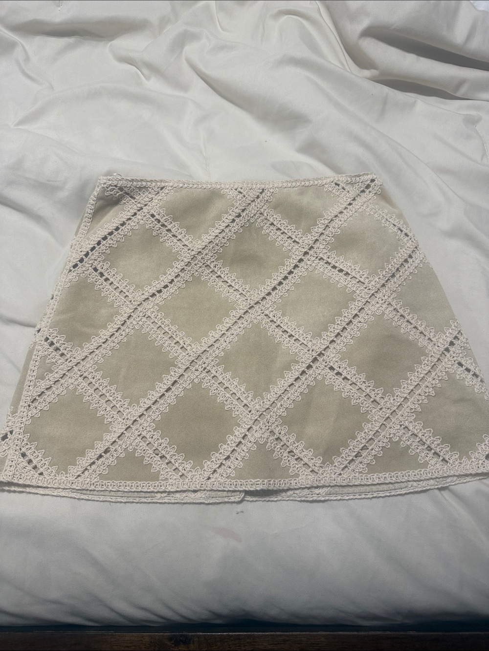 Beige skirt - Picture 2 of 5